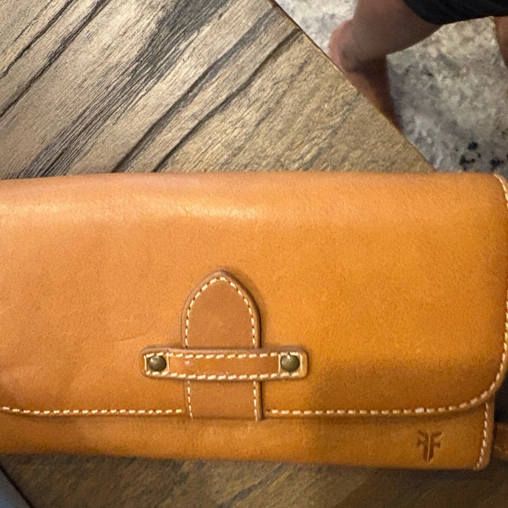 Frye Tan Leather Women's Clutch
